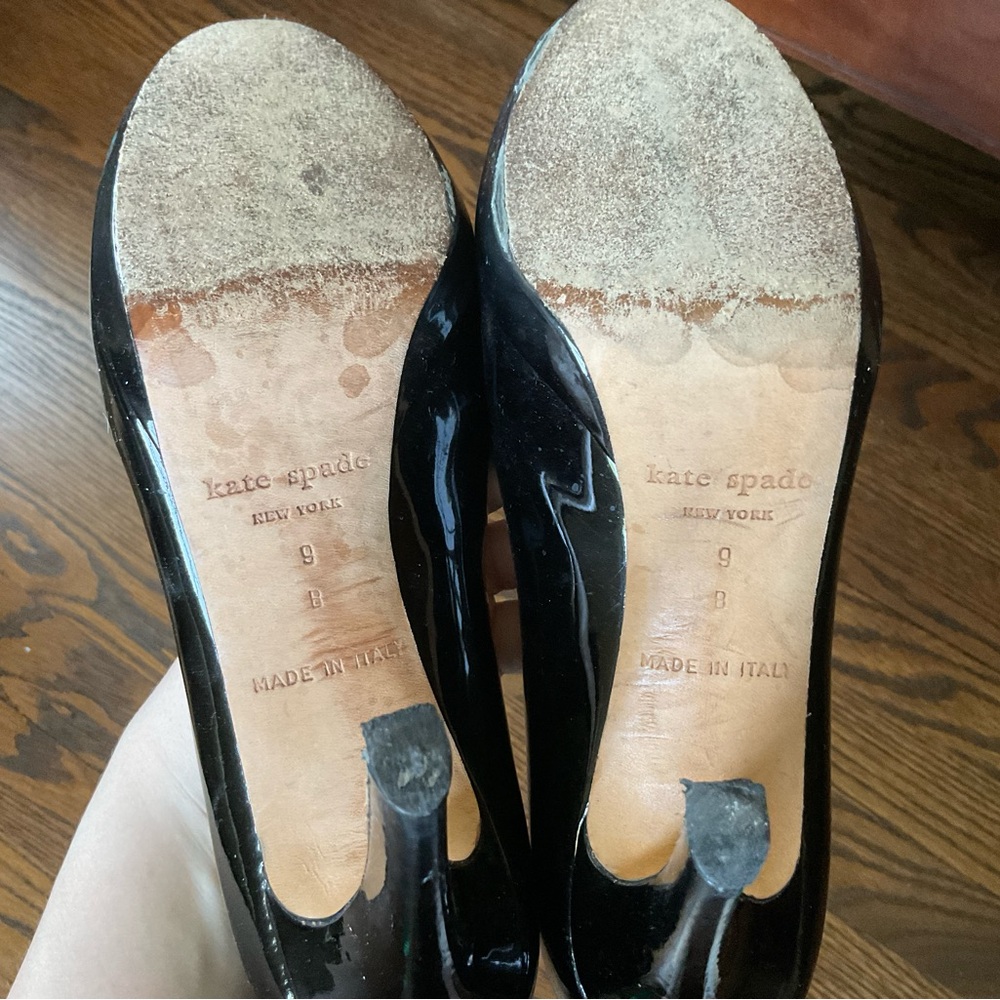 Kate Spade Classic Black Patent Women’s Pumps - Picture 10 of 11